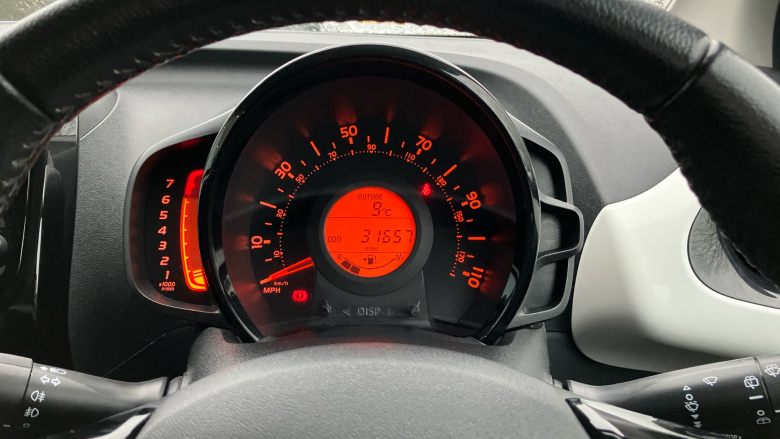 Toyota Aygo 1.0 VVT-i X-Press 5dr Petrol Hatchback